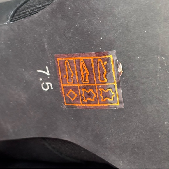 JEFFREY CAMPBELL Sz 7.5 Boots with Red Hollow Heel Alond Toe Ankle Booties NEW - Picture 6 of 9